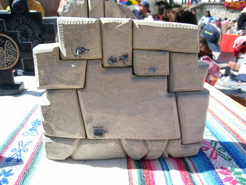 ペルーの民芸品 ペルー世界遺産 マチュピチュ ナスカ クスコ チチカカ湖